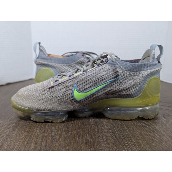 Nike Air Vapormax DH4084-003 Running Sneaker Shoes Mens 9 Gray Neon Green Knit - Picture 9 of 16